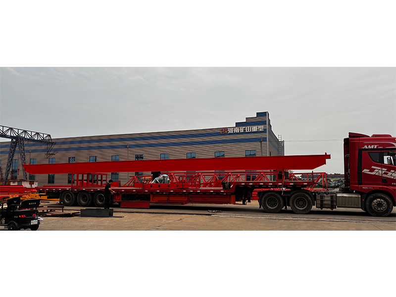 葫芦双梁起重机 LH5t-20.6m 制作完成 装车发出