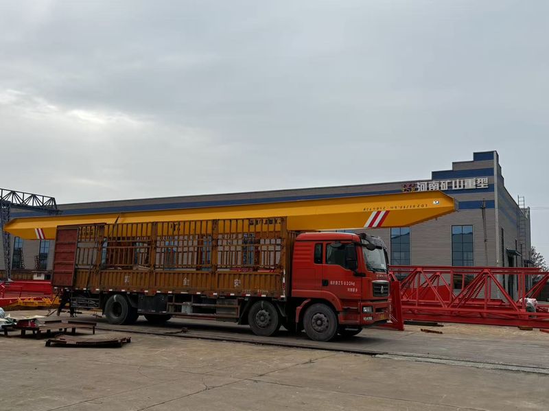 电动单梁起重机 LD5t-18.5m 制作完成 装车发出